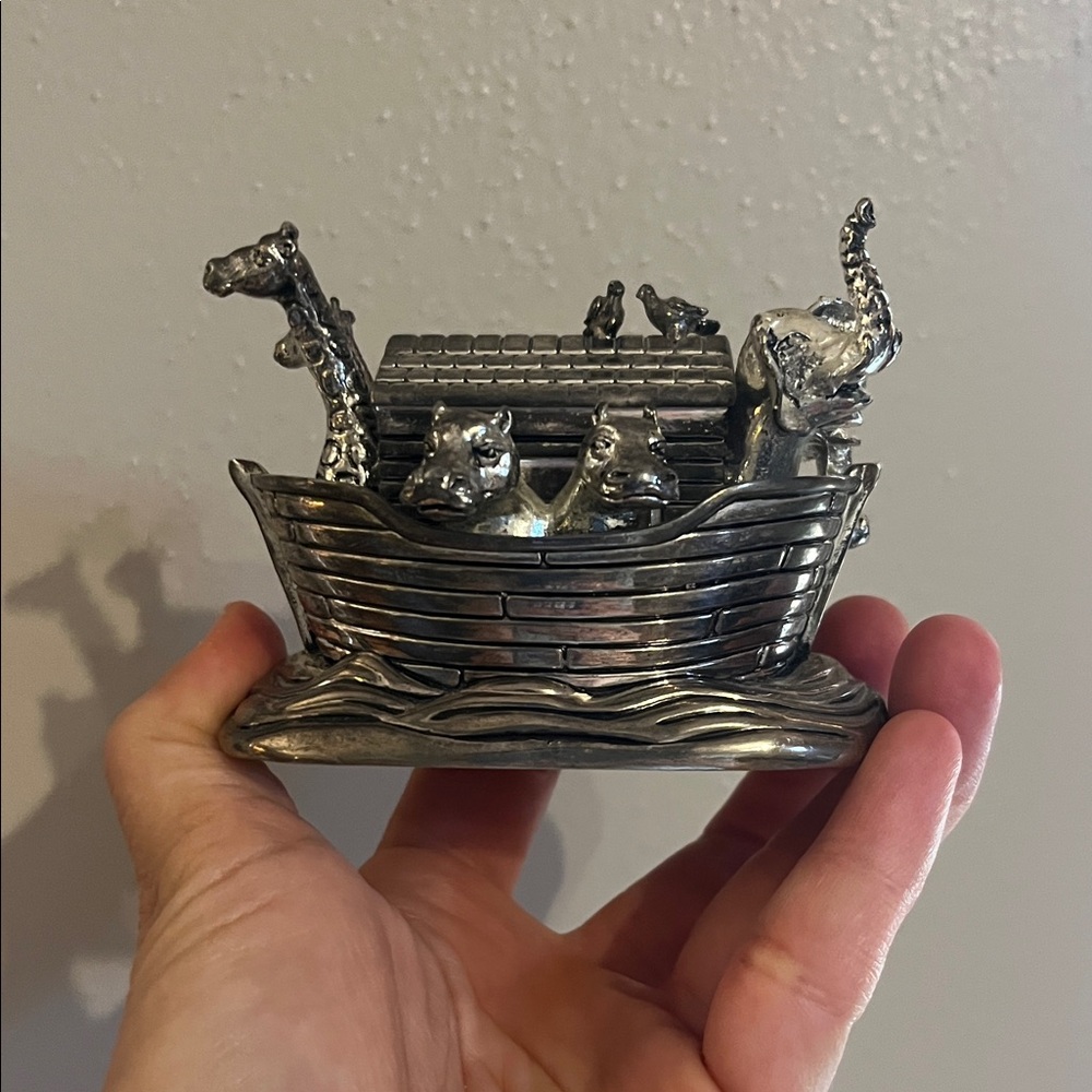 Silver Noah's Ark Music Box Wallace Silversmiths Nursery Baby